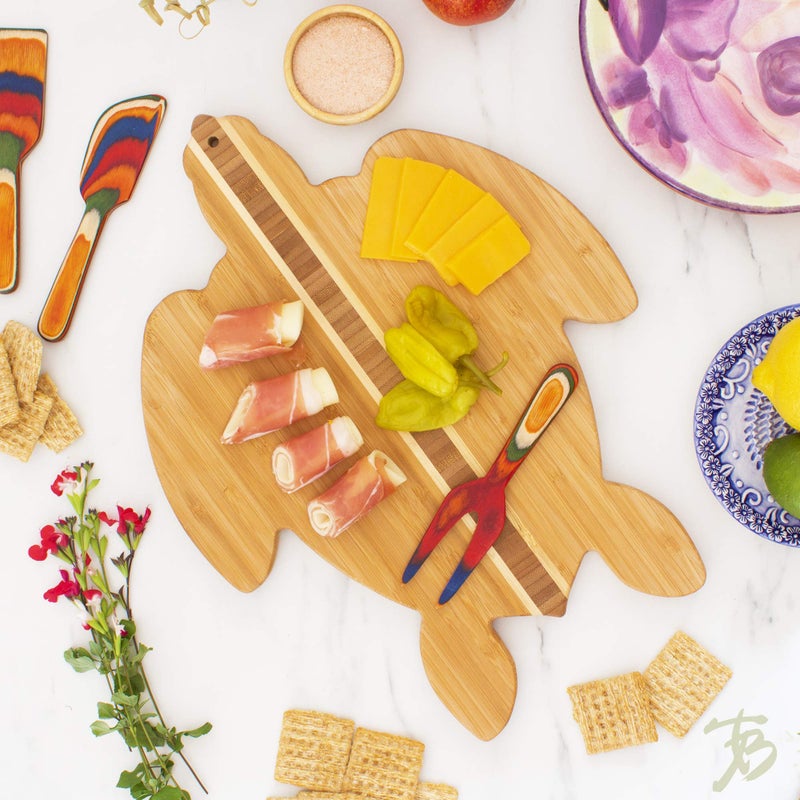 Totally Bamboo Sea Turtle Shaped Cutting Board and Charcuterie Serving Tray, Great for Wall Display - Image 2